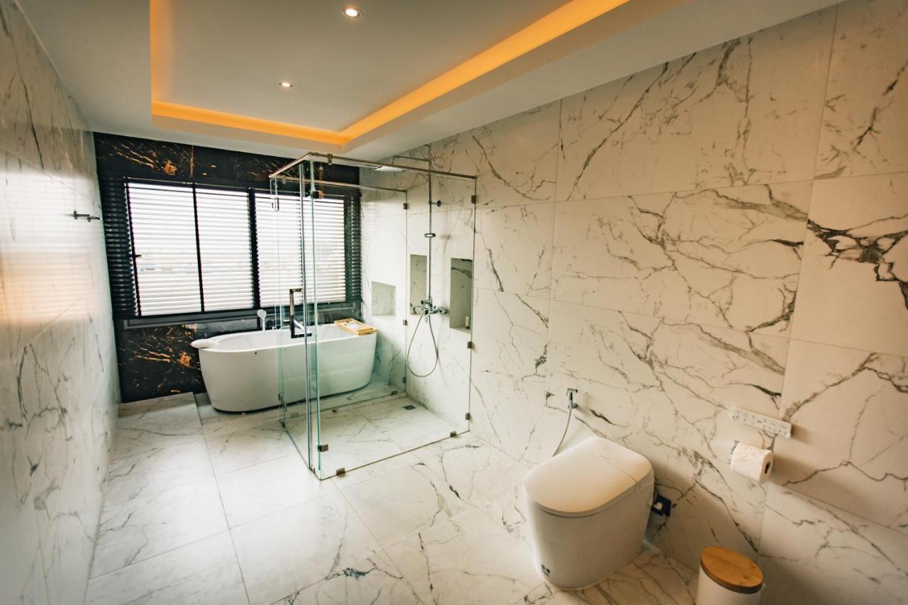 Astro Luxury: Ultra Luxury 4 Beds Pool * Nong Prue